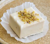 Птичье молоко фисташковое