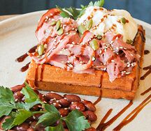 Томатная вафля с мортаделлой