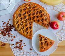 Пирог с яблоками и бананом