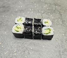 Ролл с огурцом