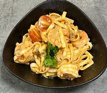 Лапша Том ям