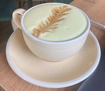 Латте с куркумой