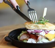 Панкейк бургер