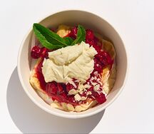 Вишня и крем-чиз