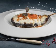 Баклажан, запеченный с семгой