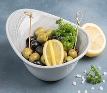 Оливки и маслины