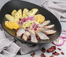 Сельдь с отварным картофелем