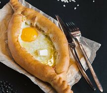 Хачапури по-аджарски