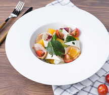 Салат с курицей и апельсинами