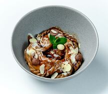 Шоколадные с фиником и творогом