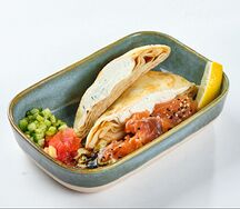 С малосольной семгой и творожным кремом