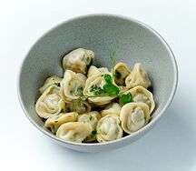 Пельмени с курицей и грибами