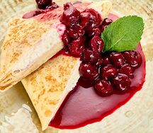 Вишня и крем-чиз
