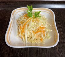 Салат из свежей капусты