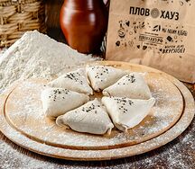 Манты с бараниной замороженные