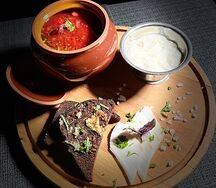 Борщ с комплементом