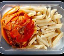 Тефтели по-молдавски из говядины и курицы с макаронами