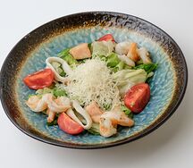 Салат с морепродуктами