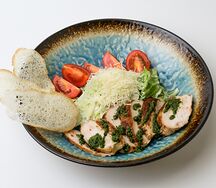Цезарь с курицей