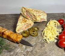 Шаурма с шашлыком из свинины сырная острая