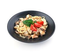 Паста Альфредо с курицей