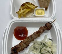 Картошка фри и свиная шея
