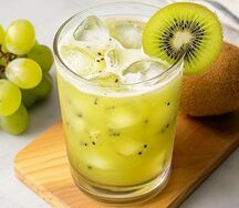 С киви и зеленый яблоком