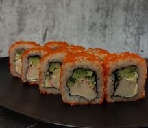 Калифорния с крабом