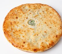 Пирог с Куринным филе, Шпинатом и Осетинским сыром