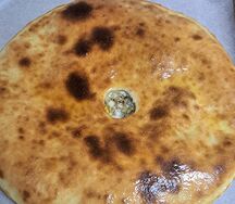 Пирог с филе цыплёнка и грибами