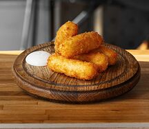 Сырные палочки из моцареллы