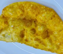 Чебурек со шпинатом и с сыром