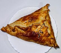 Самса курица, сыр и грибы