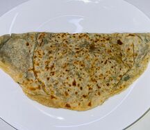 Кутаби с зеленью и с сыром