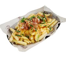 Диско фри с копченым беконом и сырным соусом