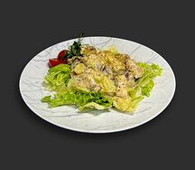 Теплый салат с грибами и картофелем