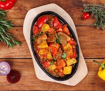 Баранина с овощами