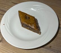 Пахлава с грецким орехом