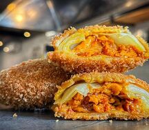 Шаурма в кляре с сыром