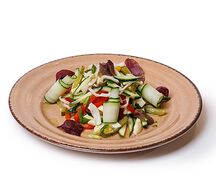 Салат с кальмарами и печеным перцем