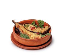 Запеченный баклажан с сыром