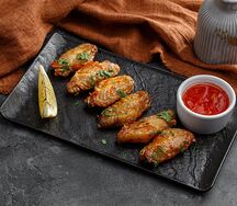 Крылышки в соусе sweet chilli