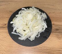 Лук маринованный