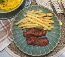 Картофель фри с сосисками