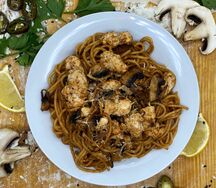 Паста с курицей и грибами