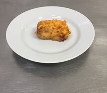 Рулет куриный с ветчиной и сыром