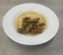 Печень по-строгановски