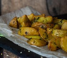 Картофельные дольки по-деревенски