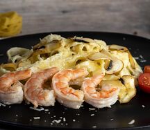 Паста с тигровыми креветками