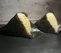 Онигири с креветками  